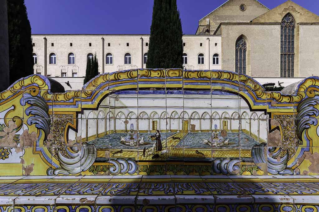 Santa Chiara Cloister Naples: Complete Local Guide to Naples’ Majolica Masterpiece 5 Bench in the Majolica Cloister in Naples Old town