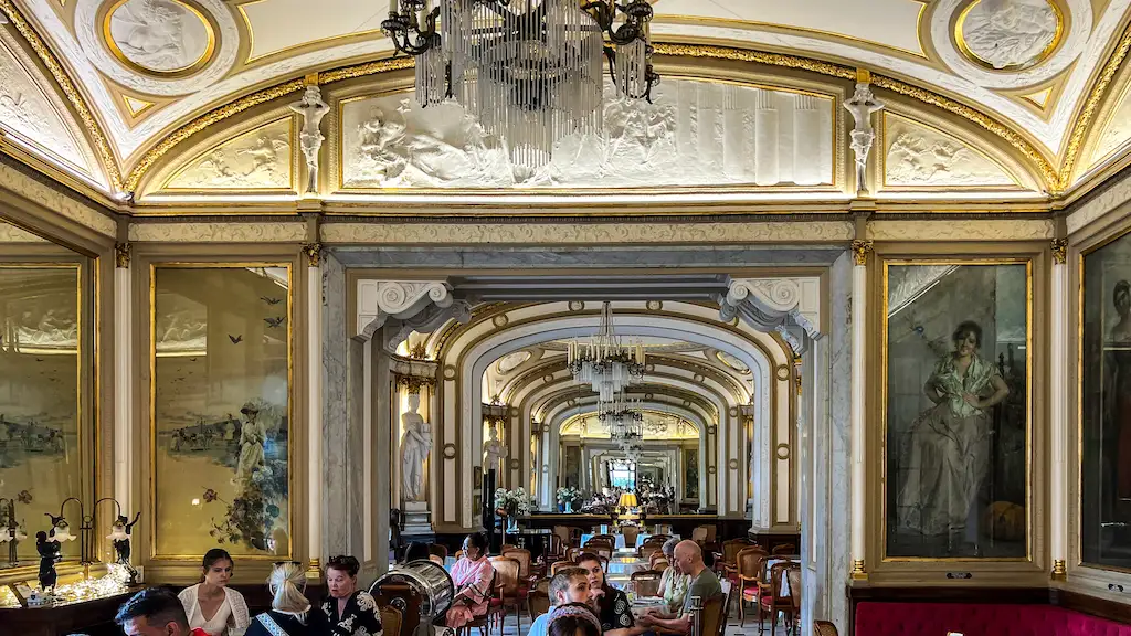 Inside cafe Gambrinus Naples